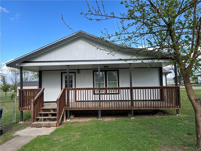 851 S Jersey St in Siloam Springs, AR - Building Photo - Building Photo