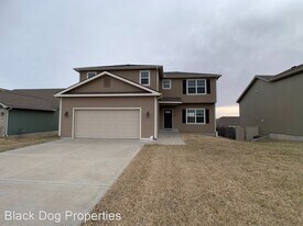 1911 Sutter Woods Rd