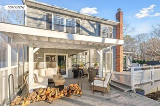 23 N Westbury Rd in Hampton Bays, NY - Building Photo - Building Photo