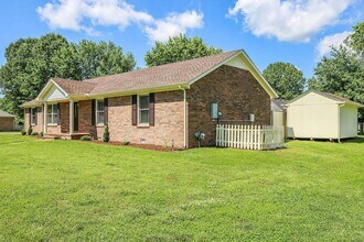 2131 Berkshire Ln in Murfreesboro, TN - Building Photo - Building Photo