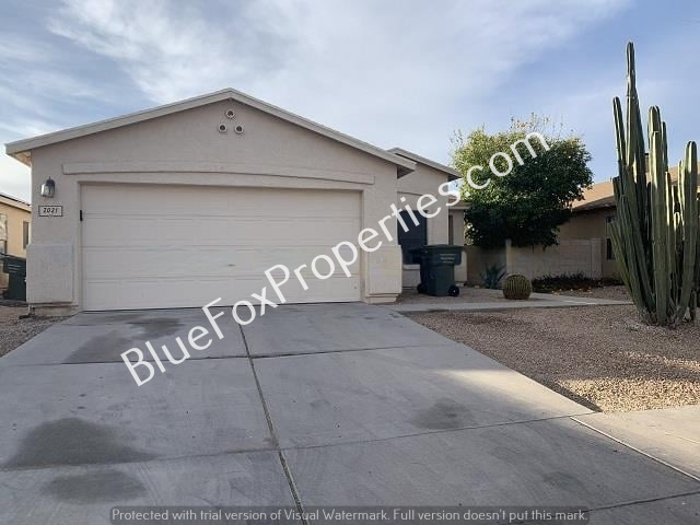 property at 2021 W Menzel Dr
