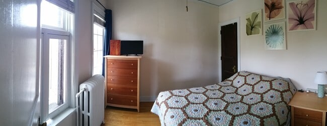 445 Wilson W St, Unit E in Madison, WI - Foto de edificio - Building Photo