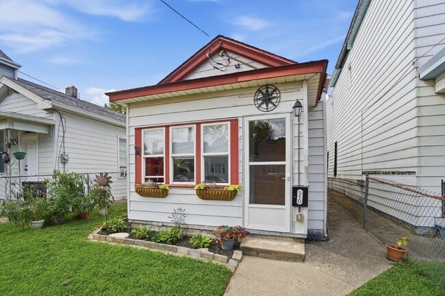 property at 510 E 17th St