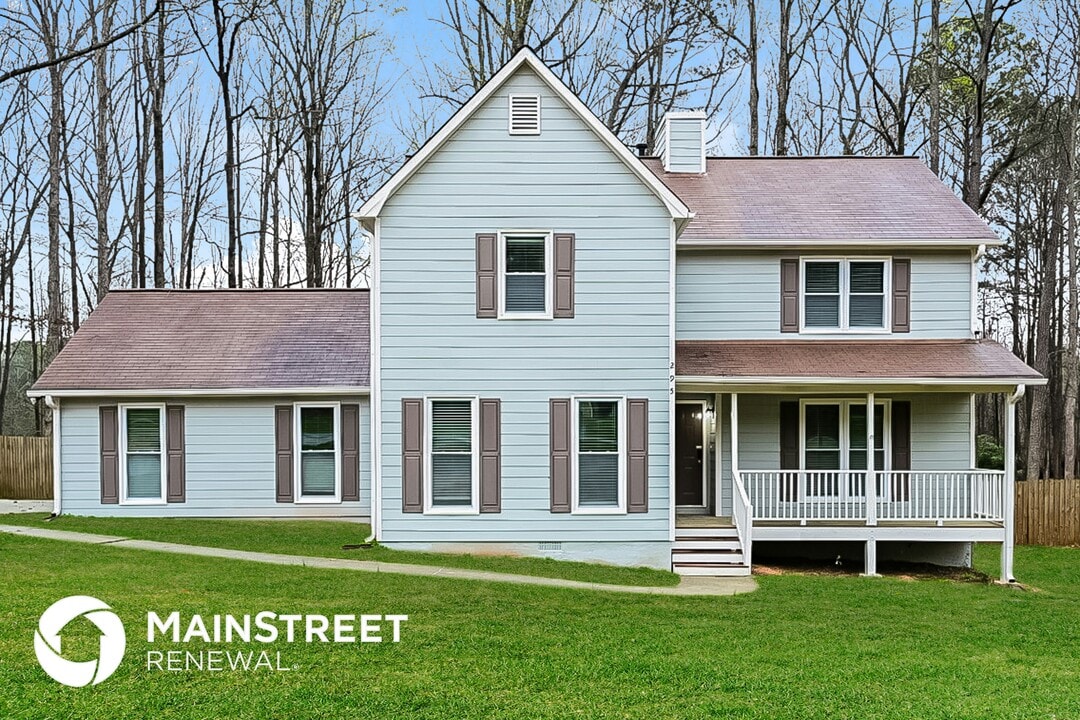 295 Stoneridge Way in Fayetteville, GA - Foto de edificio