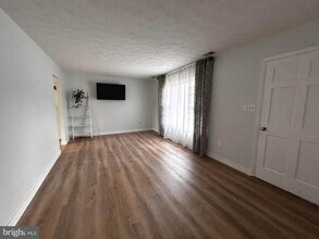 112 Virginia Dr in Stephens City, VA - Building Photo - Building Photo