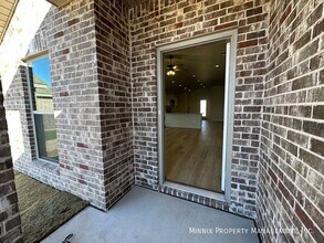 2010 Cottonwood Ave in Wolfforth, TX - Building Photo - Building Photo