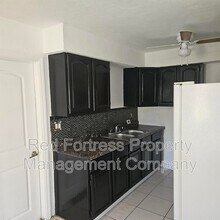 3524 South St in Ft. Myers, FL - Foto de edificio - Building Photo