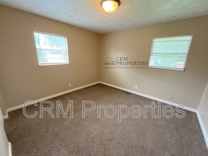 2301 Tam O Shanter Rd in Kokomo, IN - Building Photo - Building Photo