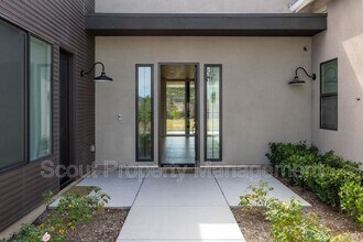 32195 Daybrook Ter in Temecula, CA - Building Photo - Building Photo