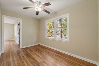 959 Margaret Pl NW in Atlanta, GA - Building Photo - Building Photo