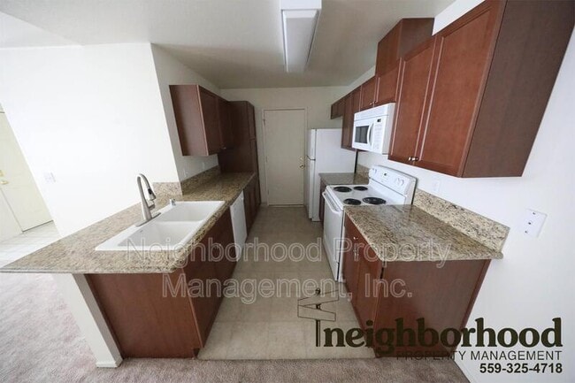 788 Spruce Ave in Clovis, CA - Building Photo - Building Photo