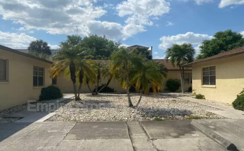 224 SE 16th Pl Photo