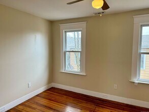 61 Fairfield St in New Haven, CT - Building Photo - Building Photo