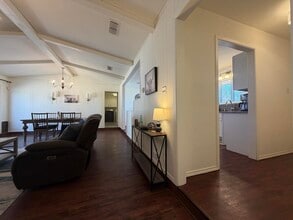 8422 Gary Ave in Lubbock, TX - Building Photo - Building Photo