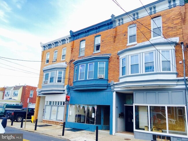 property at 4264 Manayunk Ave