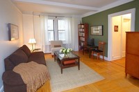 28 W 69th St in New York, NY - Building Photo - Interior Photo