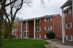 206 SW State St, Unit 5 in Ankeny, IA - Building Photo