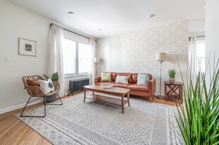 28 Netherwood Pl in Newark, NJ - Building Photo