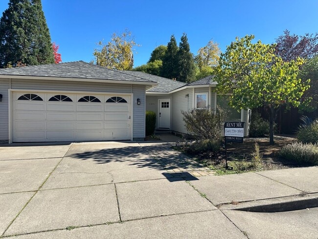 property at 1371 Evan Ln