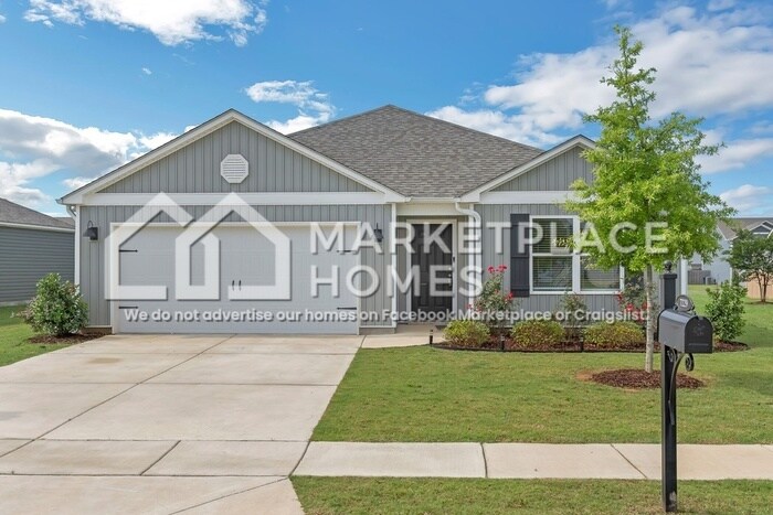 7229 Dowery Dell Wy in Northport, AL - Building Photo