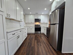 1540 Selden St in Virginia Beach, VA - Building Photo - Building Photo