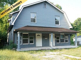 151 Bakemeyer St in Indianapolis, IN - Building Photo