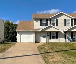 4513-4515-4515 Rice Rd in Columbia, MO - Building Photo