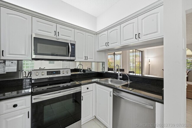 5395 Firenze Dr