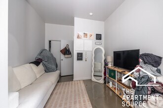 1136 W Wilson Ave in Chicago, IL - Building Photo - Building Photo