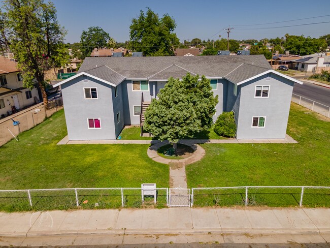 724 Williams st in Bakersfield, CA - Building Photo - Building Photo