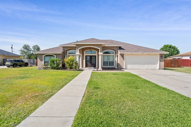 property at 102 Yellowstone Dr