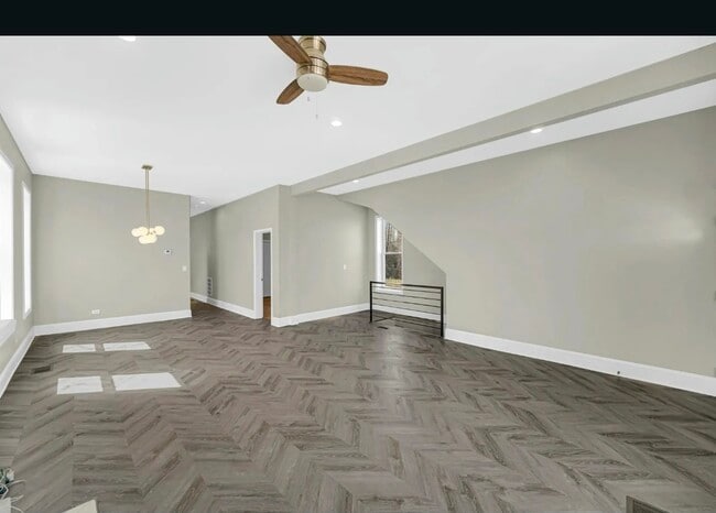 5626 S Wells St, Unit 1 in Chicago, IL - Building Photo - Building Photo