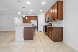 3341 Charade Dr in Leander, TX - Building Photo - Building Photo