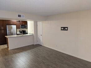 2938 N 61st Pl Unit 135, Unit 135 in Scottsdale, AZ - Foto de edificio - Building Photo
