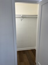 6403 S Vermont Ave, Unit 6403 S Vermont in Los Angeles, CA - Building Photo - Building Photo