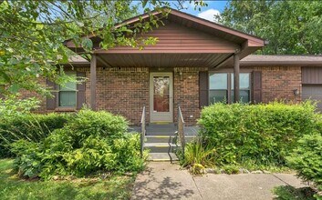 809 Clifford Dr in Elizabethtown, KY - Building Photo - Building Photo