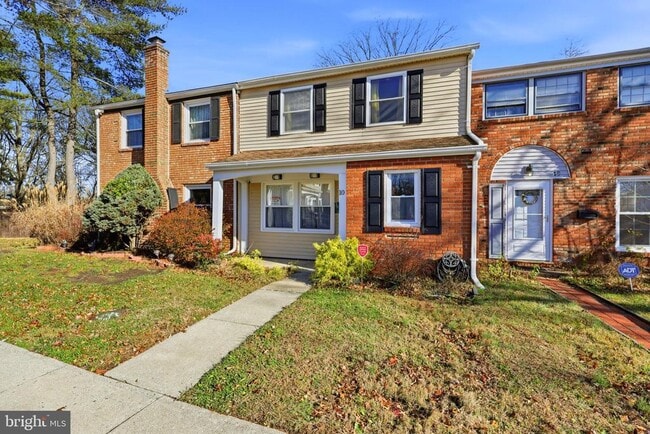 10 Raleigh Pl in Willingboro, NJ - Building Photo - Building Photo