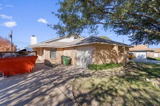 1312 Zephyr Ln in Round Rock, TX - Building Photo - Building Photo