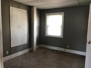 514 E Sandusky St, Unit A in Findlay, OH - Foto de edificio - Building Photo