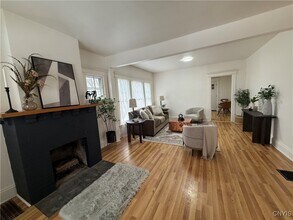 2817 Milton Ave in Syracuse, NY - Building Photo - Building Photo