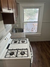 866 Dewey Ave, Unit Upper in Rochester, NY - Building Photo - Building Photo