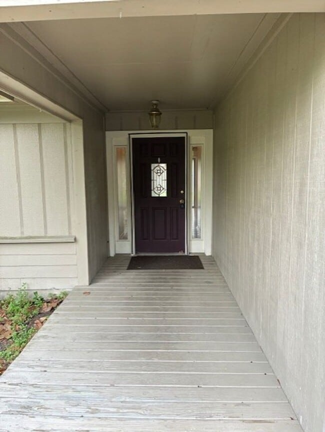 114 N Woodvalley Dr in Kingsland, GA - Building Photo - Building Photo