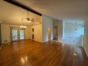 8508 Thames St in Springfield, VA - Building Photo - Building Photo