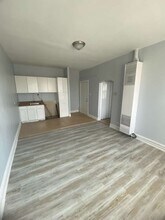 1151 S Austin Blvd in Chicago, IL - Building Photo - Building Photo