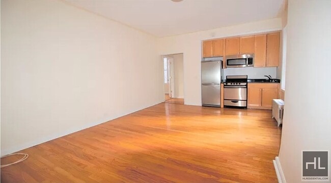 WEST 13 STREET in New York, NY - Building Photo - Building Photo