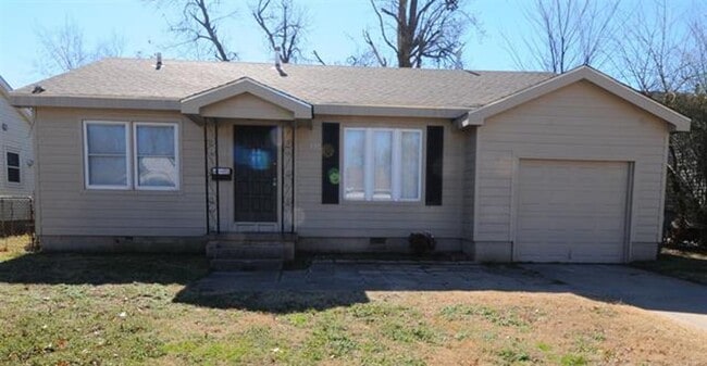 320 E 46th St in Tulsa, OK - Building Photo - Building Photo