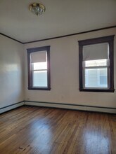 21 Stellman Rd, Unit 3 in Boston, MA - Foto de edificio - Building Photo