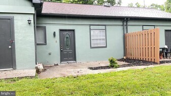 115 Old Bridge Rd in Harpers Ferry, WV - Building Photo