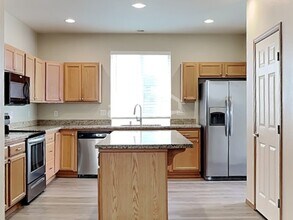 1627 182nd St E in Spanaway, WA - Building Photo - Building Photo