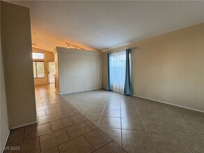 2455 Avenida Sol in Henderson, NV - Building Photo - Building Photo